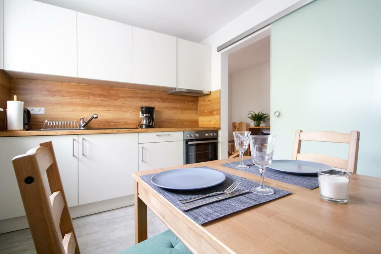 Schoene Und Helle Ferienwohnung In Pfaffenweiler Villingen-Schwenningen Bagian luar foto